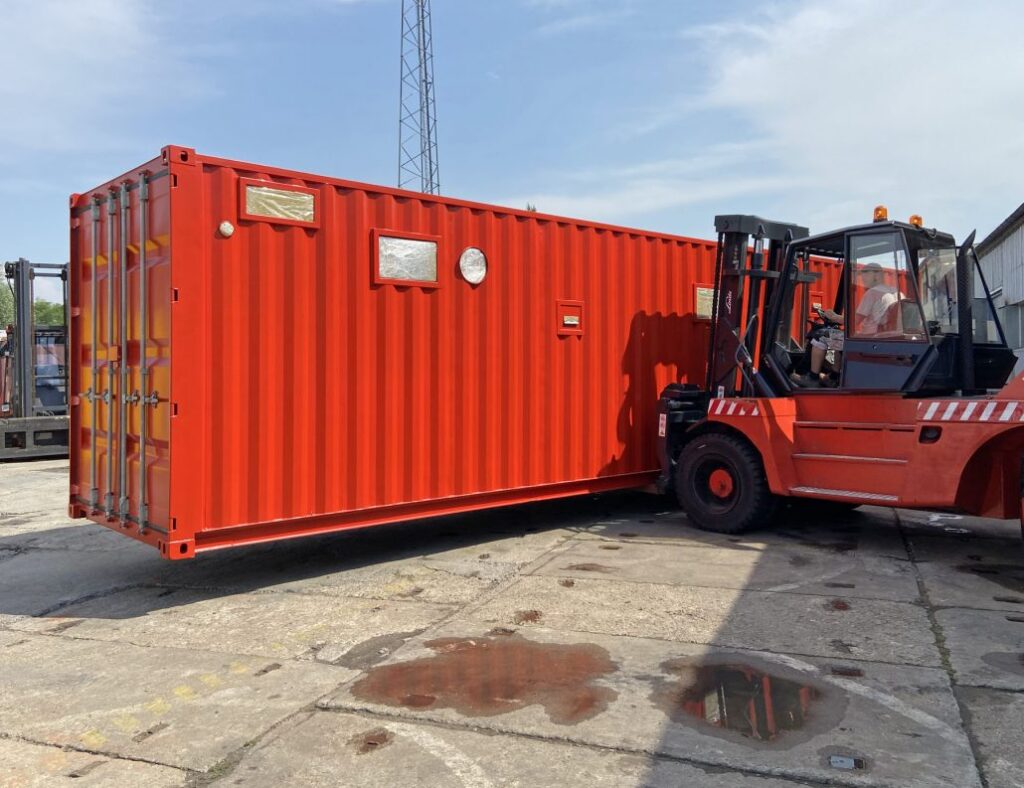 KONTENER SPECJALISTYCZNY IZOLOWANY 40’HC kontenery na sprzedaż Warszawa polkont